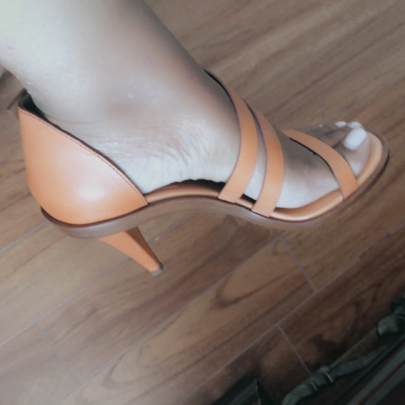 CHLOE BEIGE SHOE - Picture 3 of 15
